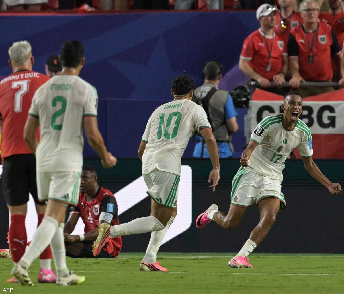 لاعبو منتخبات إفريقية يحتفلون بتأهلهم لدور الـ16 بكأس العالم 2026