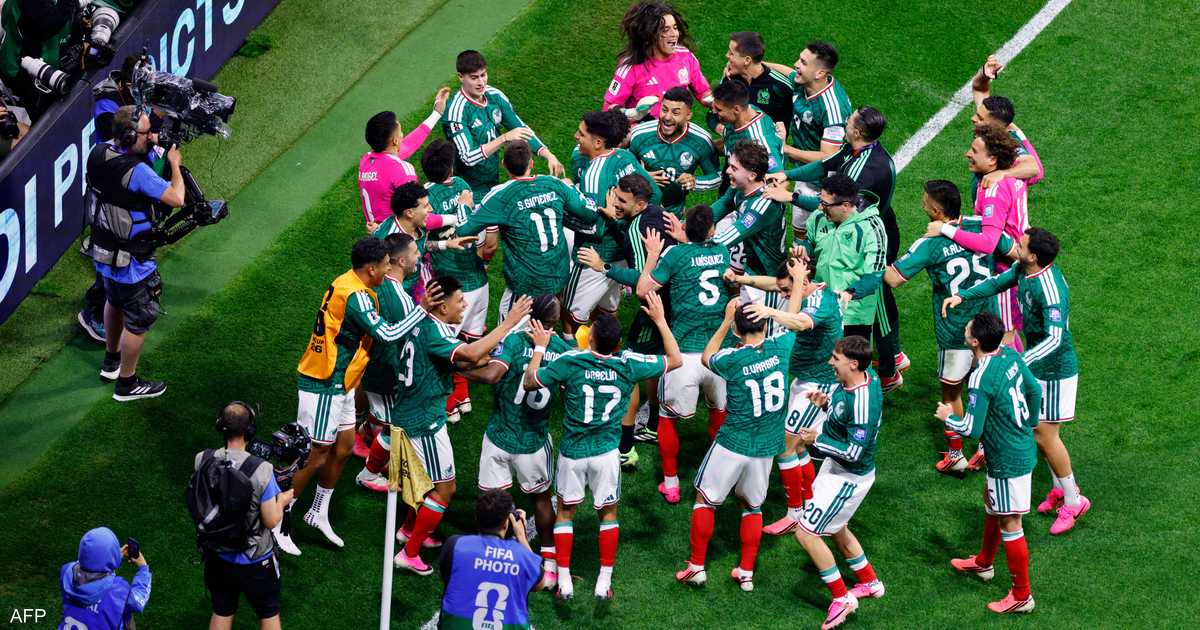 المنتخب المكسيكي يحتفل بتأهله لدور الـ16 في كأس العالم 2026