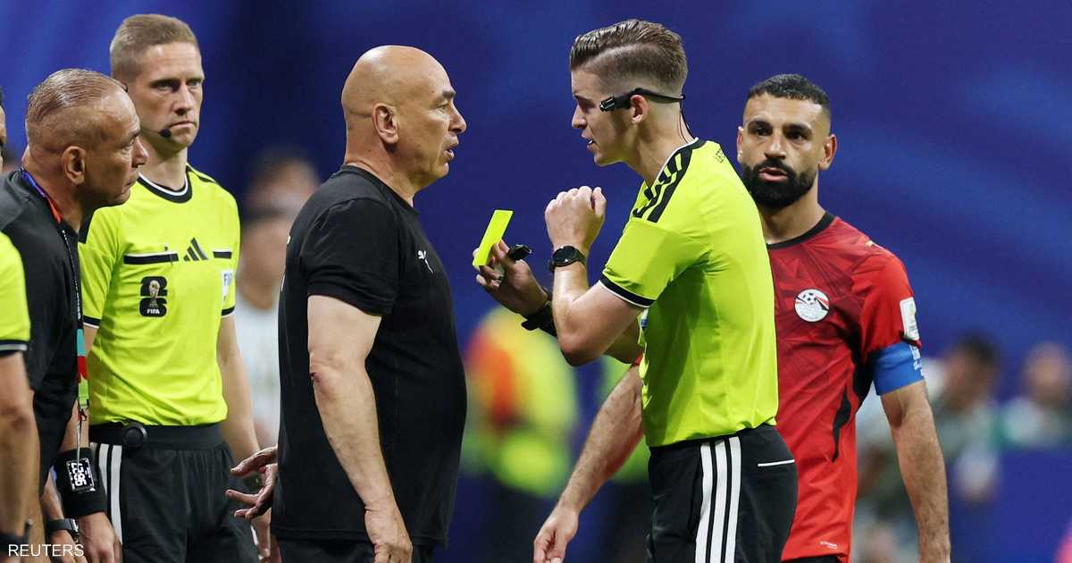 اتحاد الكرة المصري ينتقد أداء الحكم الفرنسي