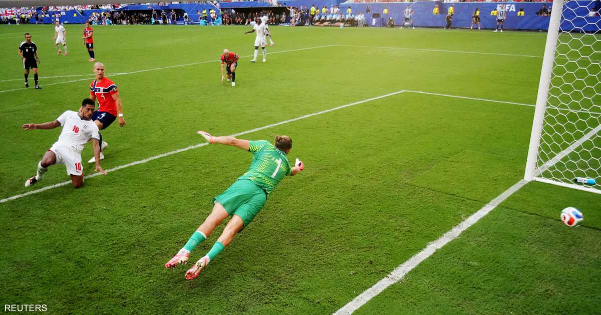 جود بيلينغهام يحتفل بهدف أمام النرويج في كأس العالم 2026