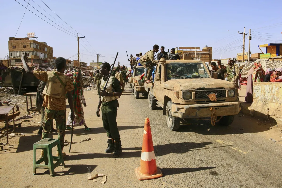 الجيش السوداني يعلن «السيطرة الكاملة» على الخرطوم الجيش السوداني يعلن «السيطرة الكاملة» على الخرطوم