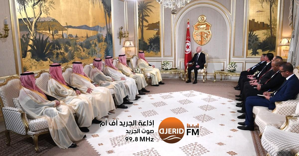لقاء هام: رئيس الجمهورية يجتمع بوزراء الداخلية العرب لمناقشة الأمن الإقليمي رئيس الجمهورية يلتقي وزراء الداخلية العرب