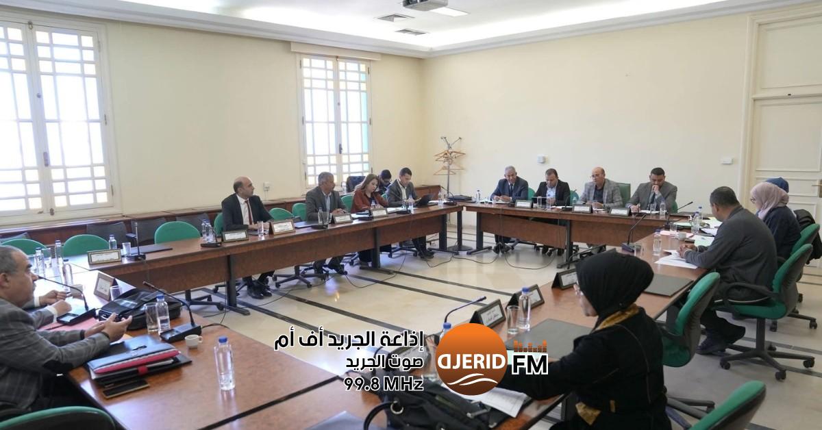 مجلس النواب يناقش تحديث قانون الجرايات للتقاعد المدني والعسكري مجلس النواب: مناقشة مقترح تنقيح القانون المتعلق بنظام الجرايات المدنية والعسكرية للتقاعد