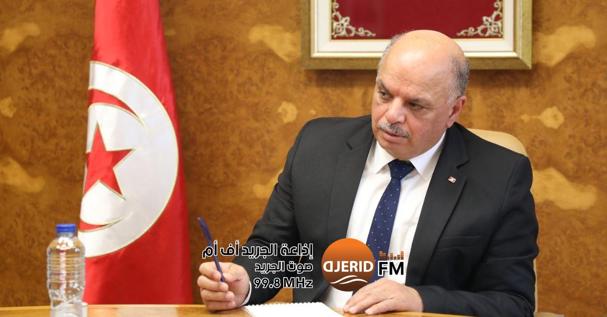 وزير النقل يعرب عن استيائه الشديد من تكرر حوادث المترو