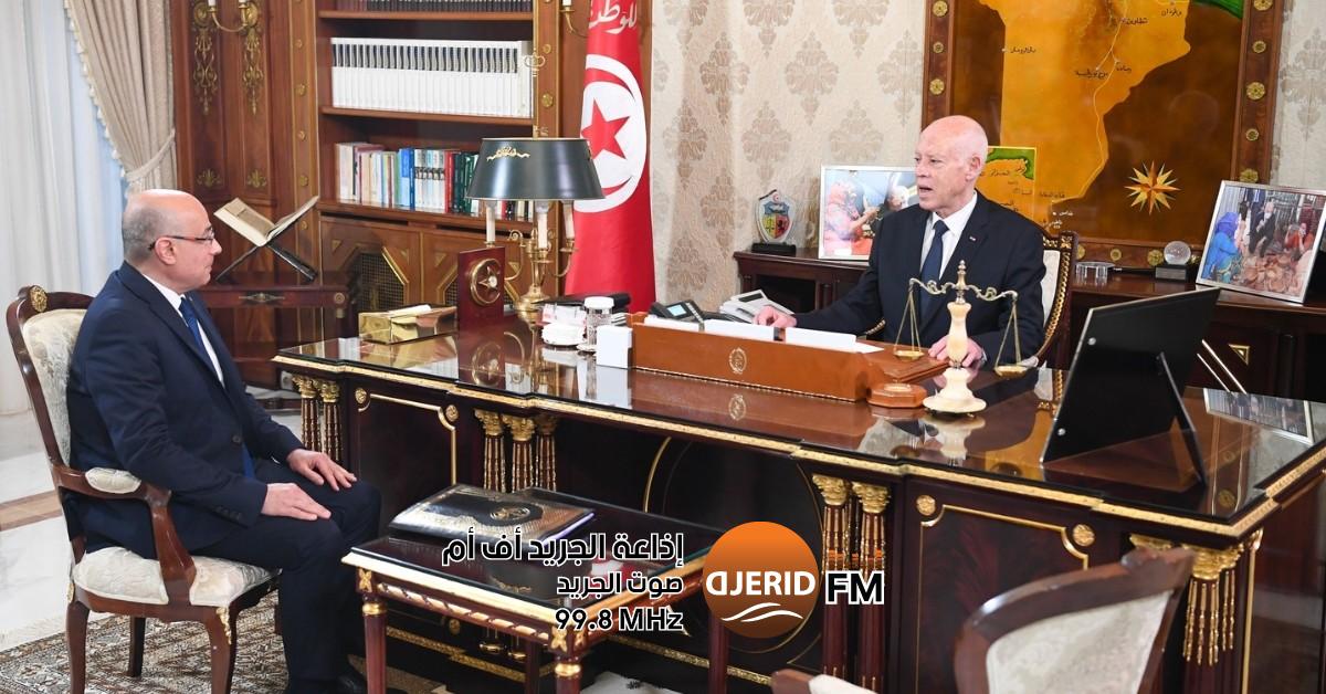 قيس سعيد يقف بحزم ضد تحويل تونس إلى محطة للهجرة غير النظامية قيس سعيد يجدد رفضه ان تكون تونس معبرا أو مقرّا للمهاجرين غير النظاميين