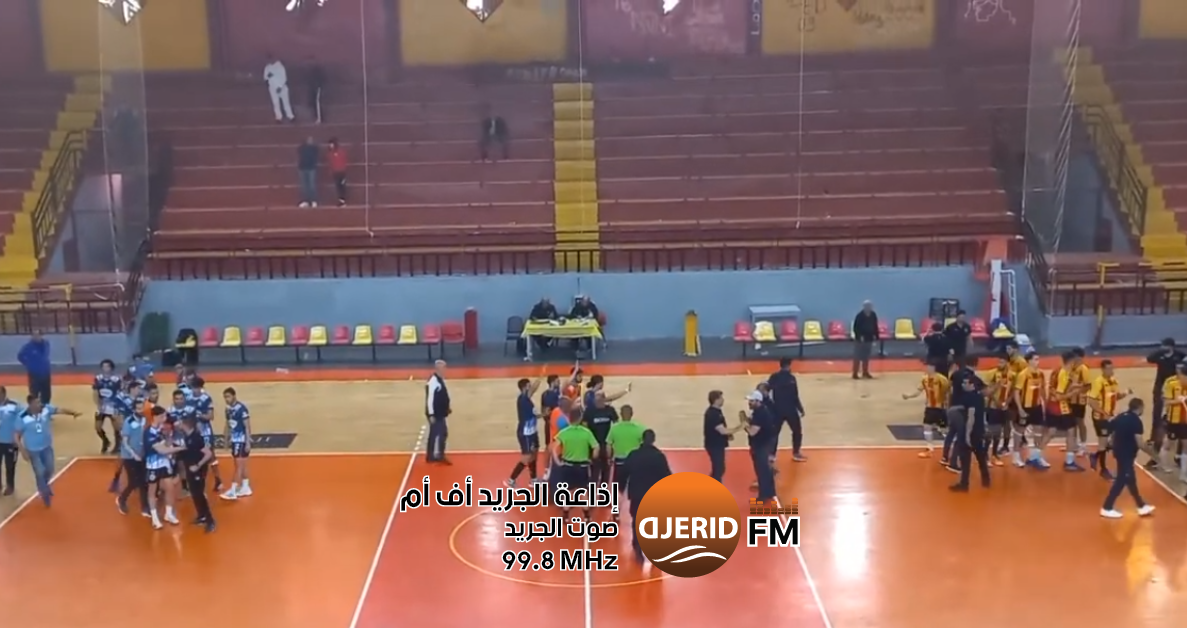 تعادل مثير بين الترجي ومكارم المهدية في نهائي بطولة الأواسط لكرة اليد! نهائي بطولة الأواسط لكرة اليد: التعادل يحسم المواجهة الاولى بين الترجي ومكارم المهدية