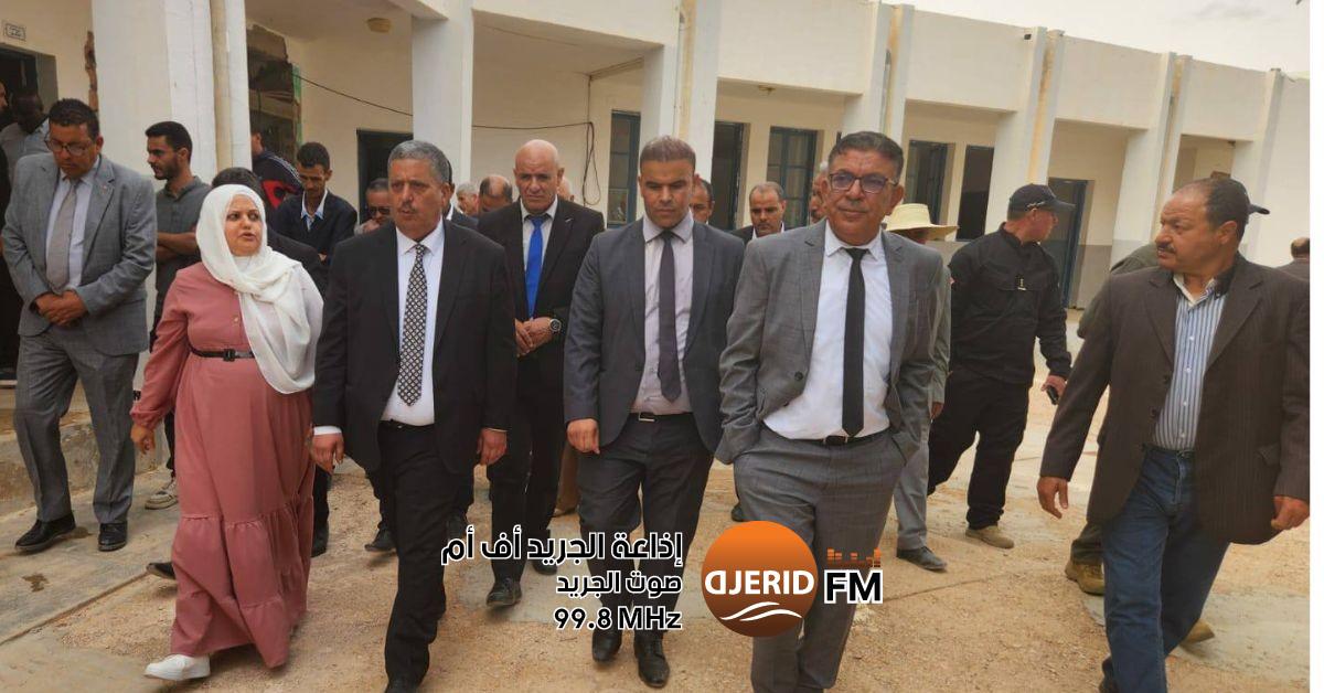 وزير التربية: سننطلق بعد الامتحانات في وضع تصورات لتوفير النقل والماء للمؤسسات التربوية