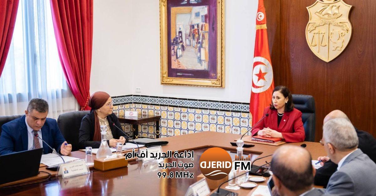 مشروع قانون مالية 2026: خطة قوية للتشغيل وتقليص البطالة مشروع قانون المالية لسنة 2026 : التشغيل و الحد من البطالة من أبرز المحاور