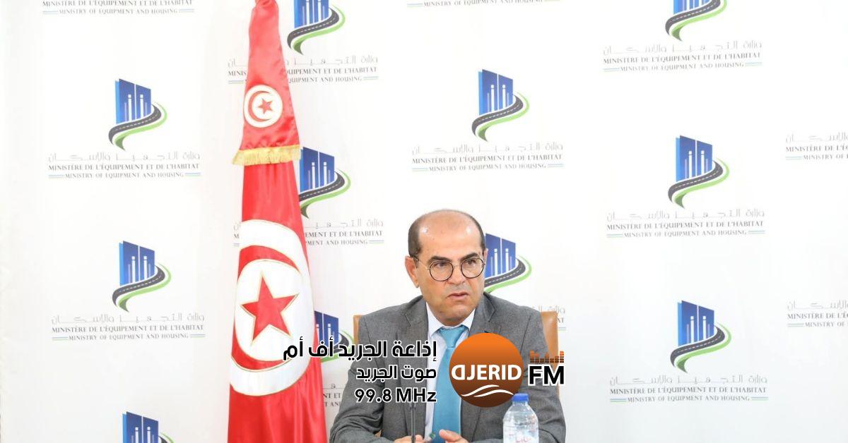 وزير التجهيز يدعو لتطوير شامل لبوابة الخدمات الإلكترونية وزير التجهيز يوصي بمزيد تطوير بوابة الخدمات على الخطّ