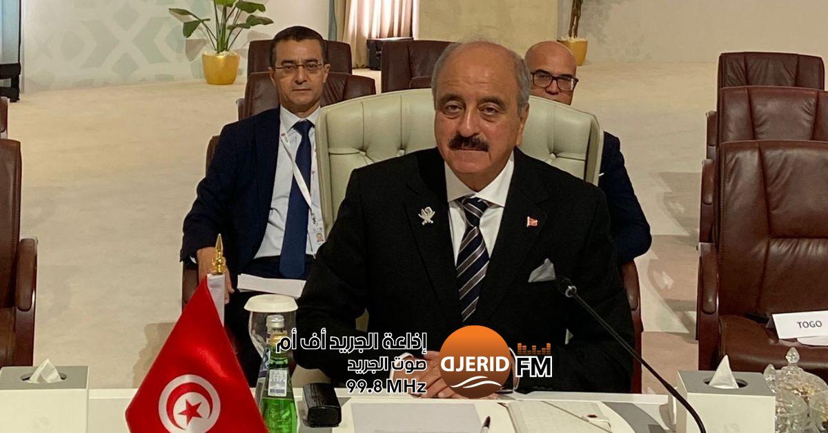 تونس تؤكد دعمها الكامل لقطر في حماية أراضيها وسيادتها تونس تجدّد تضامنها مع قطر ودعمها التام لكل جهودها للدفاع عن حرمة أراضيها وسيادتها الوطنية