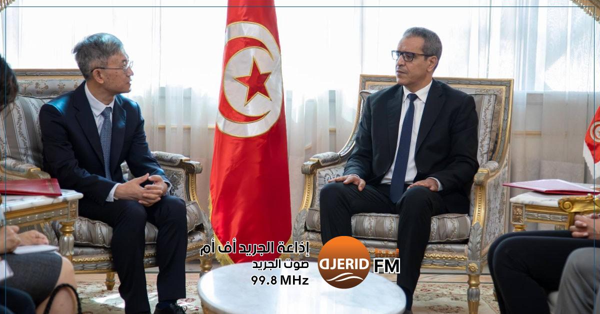 الدربالي: تطلع لتعزيز الشراكات والاستثمارات الصينية في تونس الدربالي: نأمل في تطوير الشراكة والاستثمارات الصينية في تونس