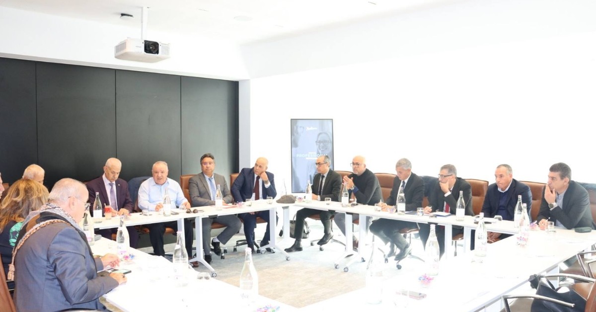 وزير التجارة يطالب بنقلة نوعية في أداء الغرف التجارية لتعزيز الاقتصاد وزير التجارة يدعو إلى إحداث نقلة نوعية في آداء الغرف التجارية