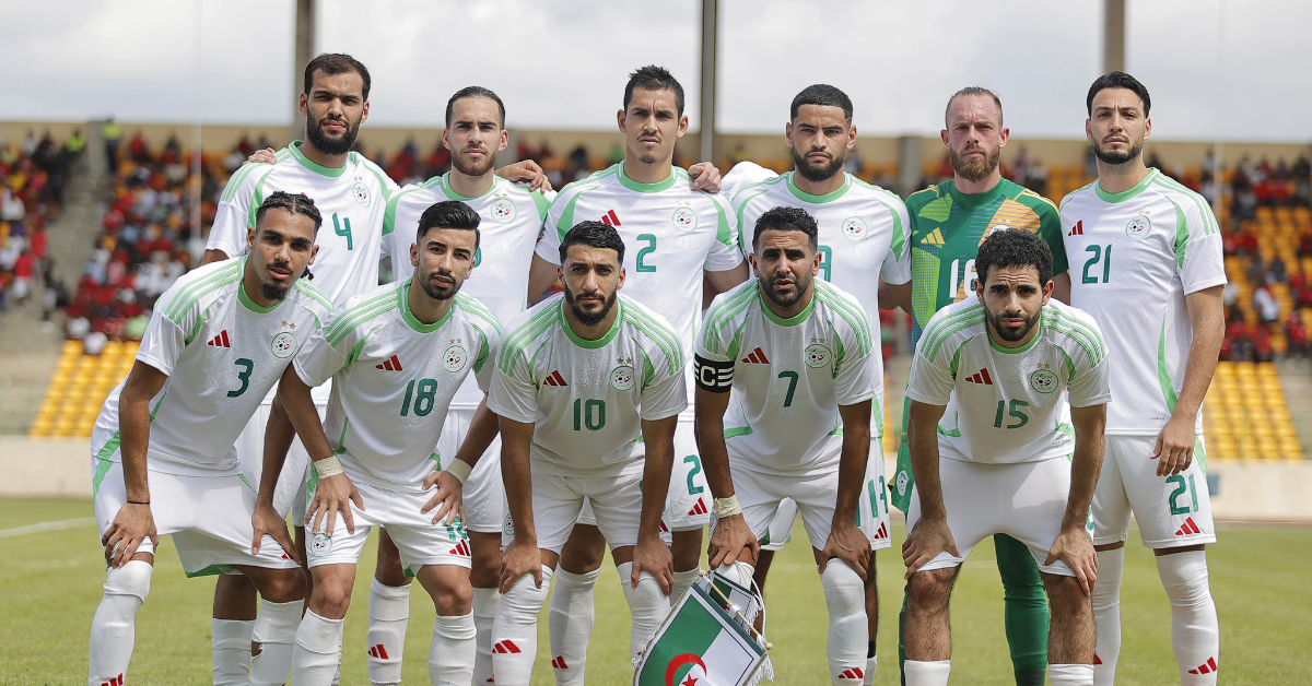 الكاف يصدر جملة من العقوبات على الإتحاد الجزائري ولاعبي المنتخب