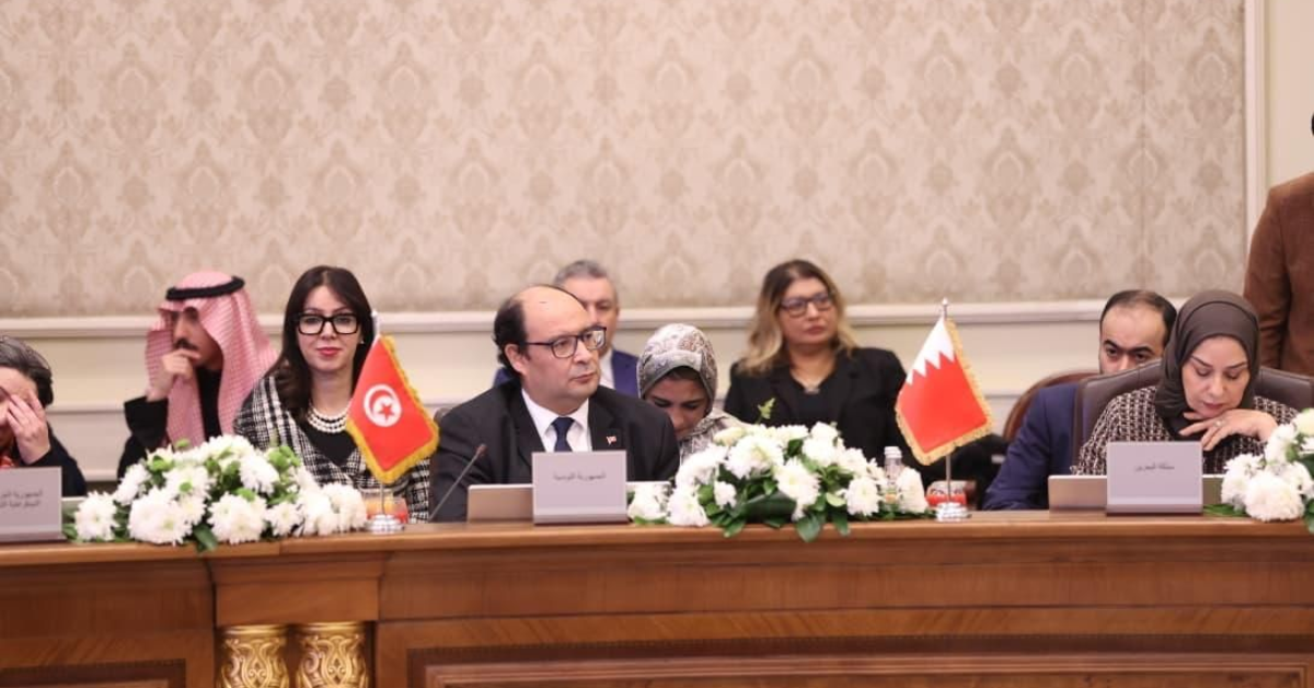 تونس تطلق مبادرة لتعزيز تكنولوجيا الاتصال عبر الشراكات الإقليمية والدولية تونس تدعو إلى الاستفادة من المبادرات الإقليمية والدولية في تكنولوجيات الاتصال الحديثة