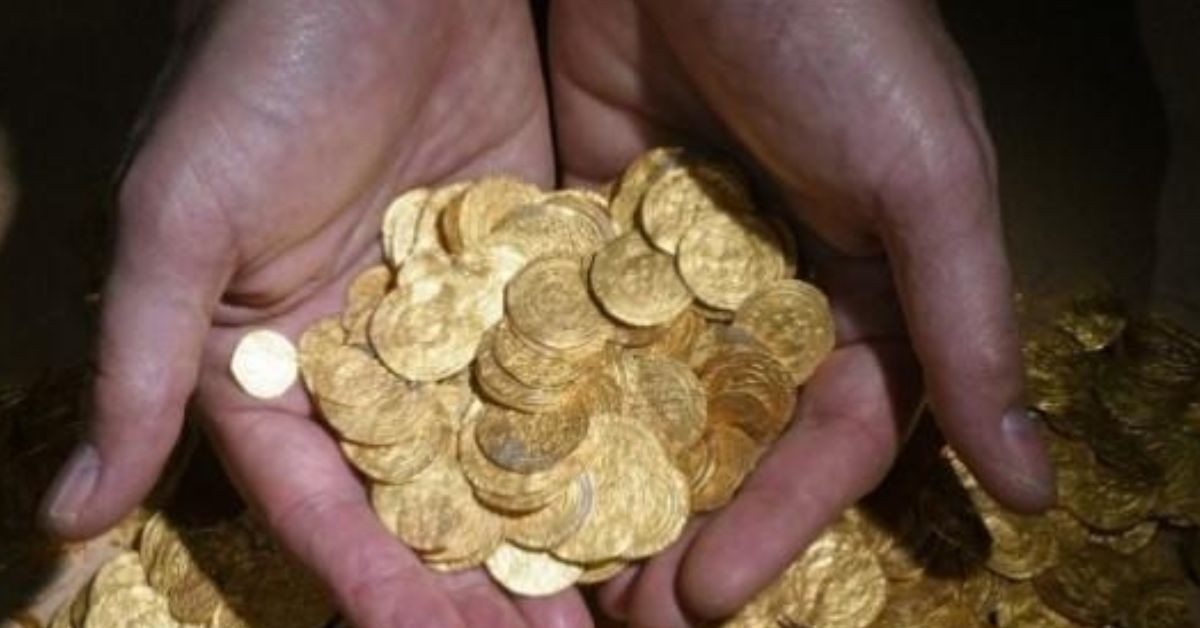 الإبلاغ عن الحفريات العشوائية: معهد التراث يوجه بإبلاغ أقرب مركز أمني فوراً معهد التراث: يرجى اعلام أقرب مركز أمني على الفور عند ملاحظة حفريات عشوائية