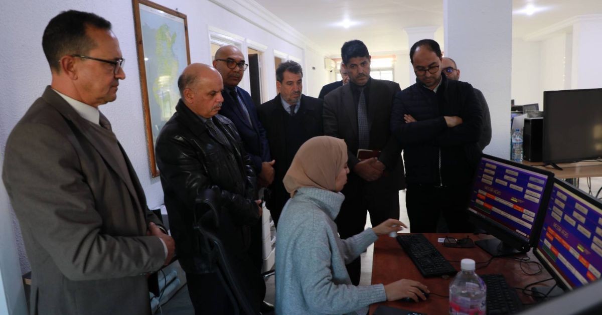 وزير النقل يشدّد على اليقظة وتوفير المعلومة الدقيقة خلال زيارة للمعهد الوطني للرصد الجوي