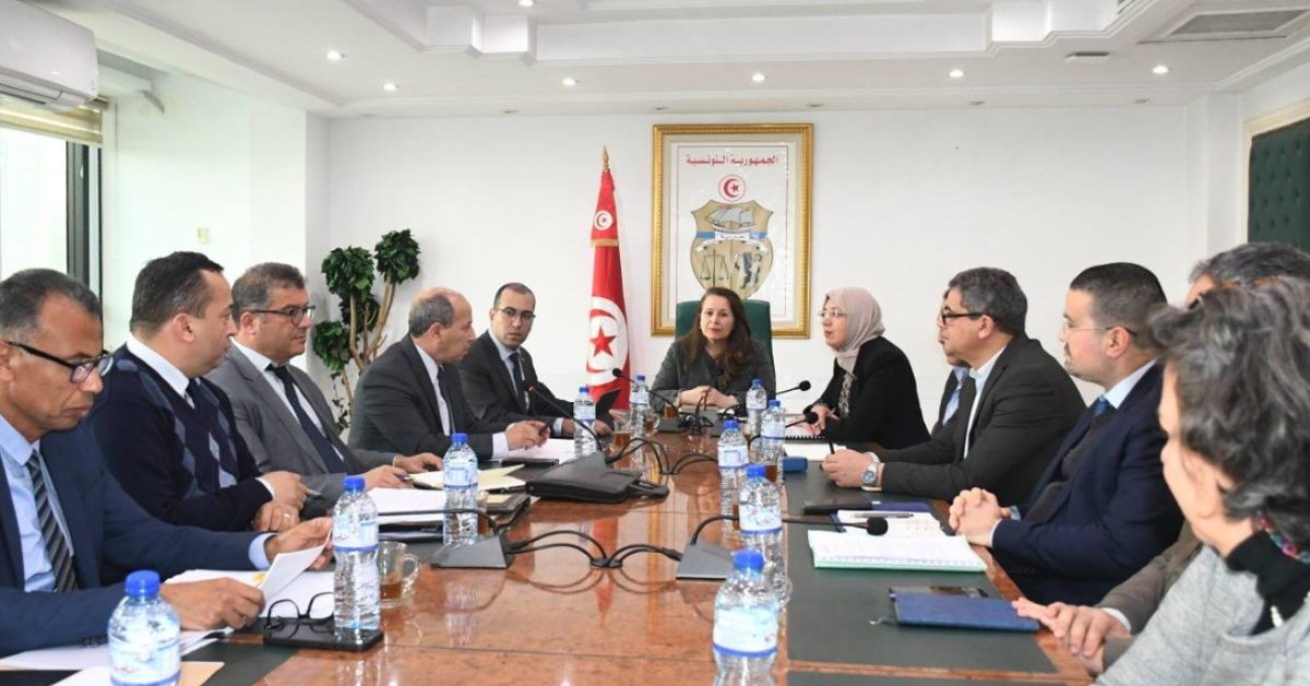 وزيرة الصناعة تدعو لمضاعفة الجهود لاستكمال أهداف "الستاغ" في مواعيدها وزيرة الصناعة تدعو لمضاعفة الجهود لإنجاز برنامج عقد أهداف 'الستاغ' في الآجال