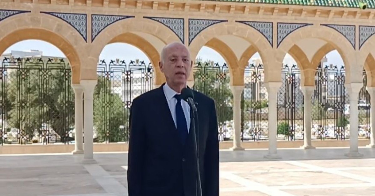 رئيس الجمهورية يبعث برسالة تهنئة بمناسبة حلول شهر رمضان الكريم رئيس الجمهورية يهنئ الشعب التونسي بحلول شهر رمضان