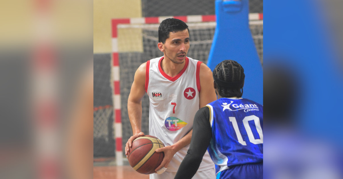 الاتحاد المنستيري يتأهل إلى النهائي على حساب النجم في مباراة مثيرة كرة السلة: الاتحاد المنستيري يفوز على النجم و يتأهل لنهائي البطولة
