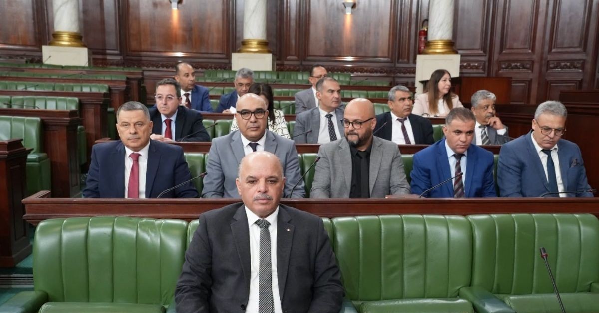 وزير النقل: قريبا عودة رحلات 'التونيسار' الى ليبيا