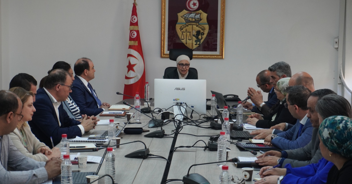 وزيرة الأسرة توجّه بتكثيف الجهود لتسريع وتيرة إنجاز المشاريع وزيرة الأسرة تدعو إلى تكثيف الجهود لمتابعة تنفيذ المشاريع وتسريع نسق إنجازها