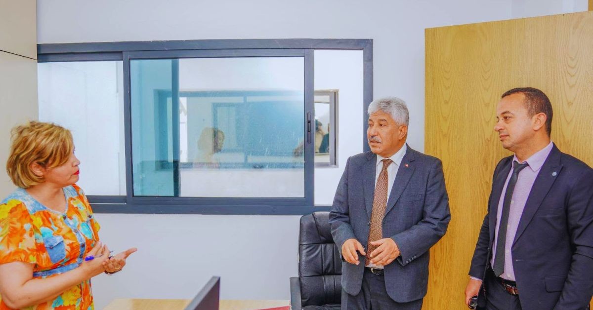 وزير التشغيل: "يجب تكريس ثقافة الانضباط الإداري وتجاوز المقاربات التقليدية في التكوين المهني"