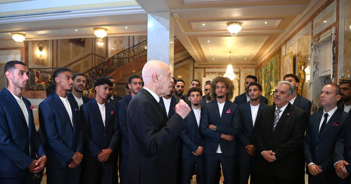 رئيس الجمهورية للاعبي المنتخب: زمن المشاركة من أجل المشاركة قد ولّى