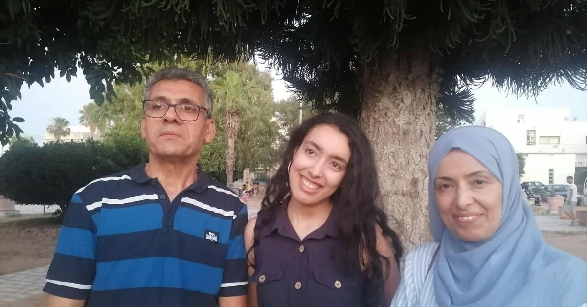 الأولى وطنيا في شعبة العلوم التجريبية: هذا النجاح هو نتيجة لسنوات من العمل والمثابرة