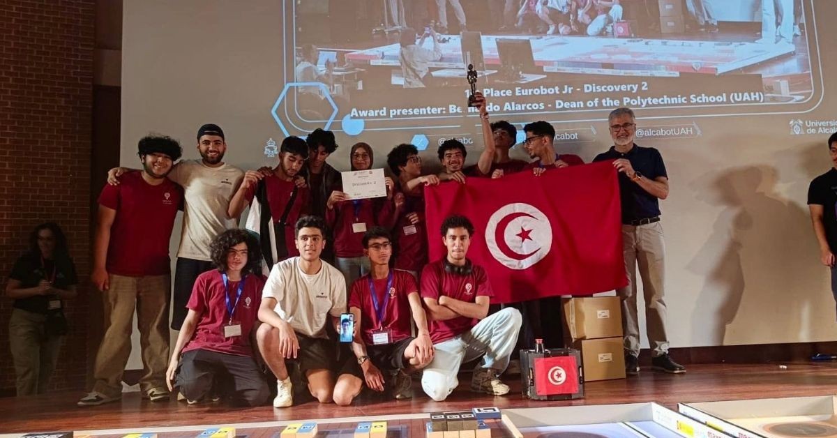 فريق تونسي يُحقّق المركز الأول عالمياً في "يوروبوت جونيور 2026" بإسبانيا