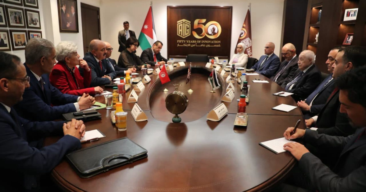وزير الخارجية يلتقي كبار رجال الأعمال الأردنيين ورئيس مجموعة أبو غزالة الرقمية