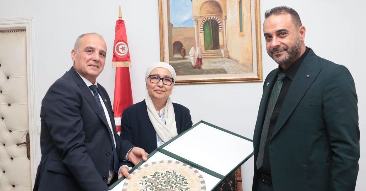 وزيرة الأسرة تبحث مع مسؤولي "قرى الأطفال SOS" تعزيز التعاون في مجال حماية الطفولة