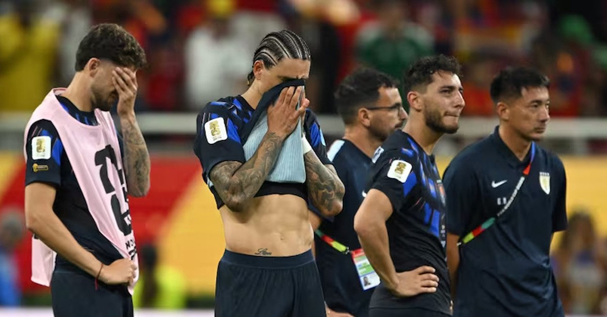 بعد الخروج المبكر من المونديال.. الاتحاد الأوروغوياني يلغي الطائرة الخاصة للمنتخب