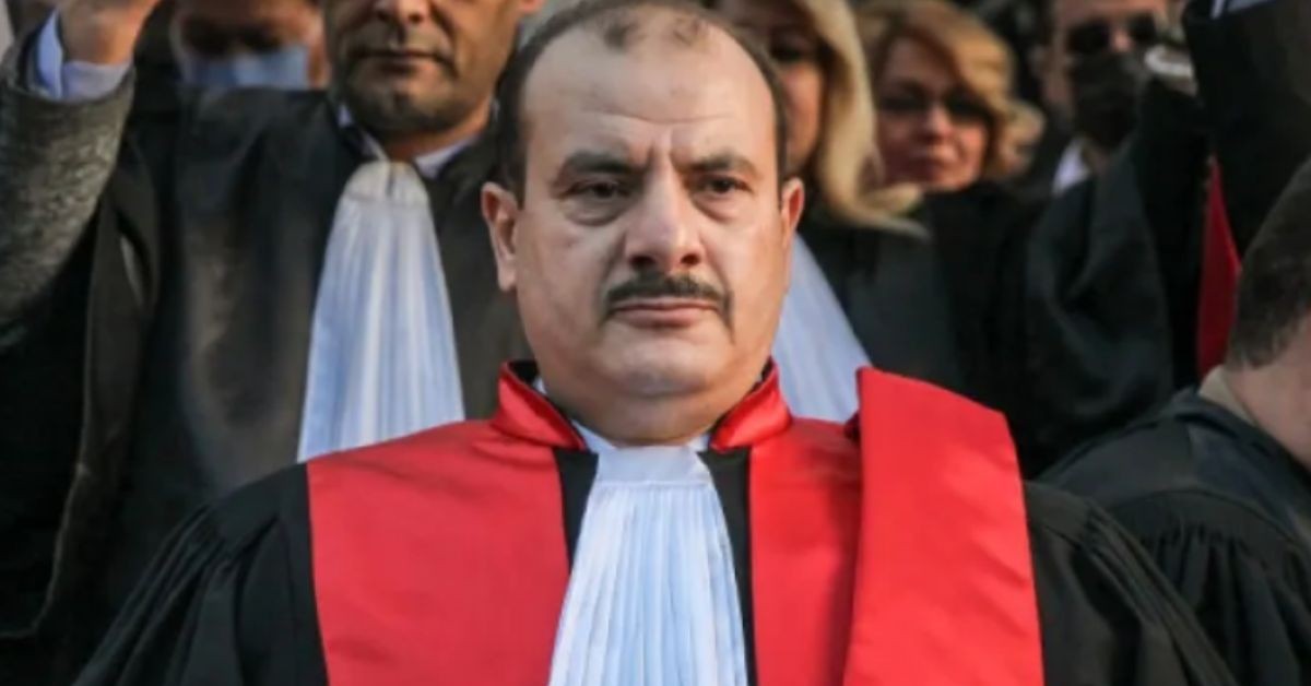 إقرار حكم ابتدائي بسجن أنس الحمادي لمدّة عام مع النفاذ العاجل