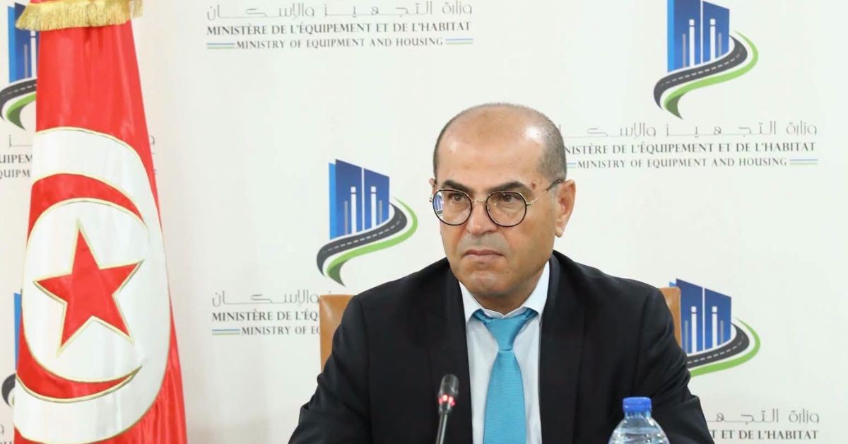 وزير التجهيز: انطلاق أشغال حماية هضبة سيدي بوسعيد من الانزلاقات الأرضية خلال شهر أوت