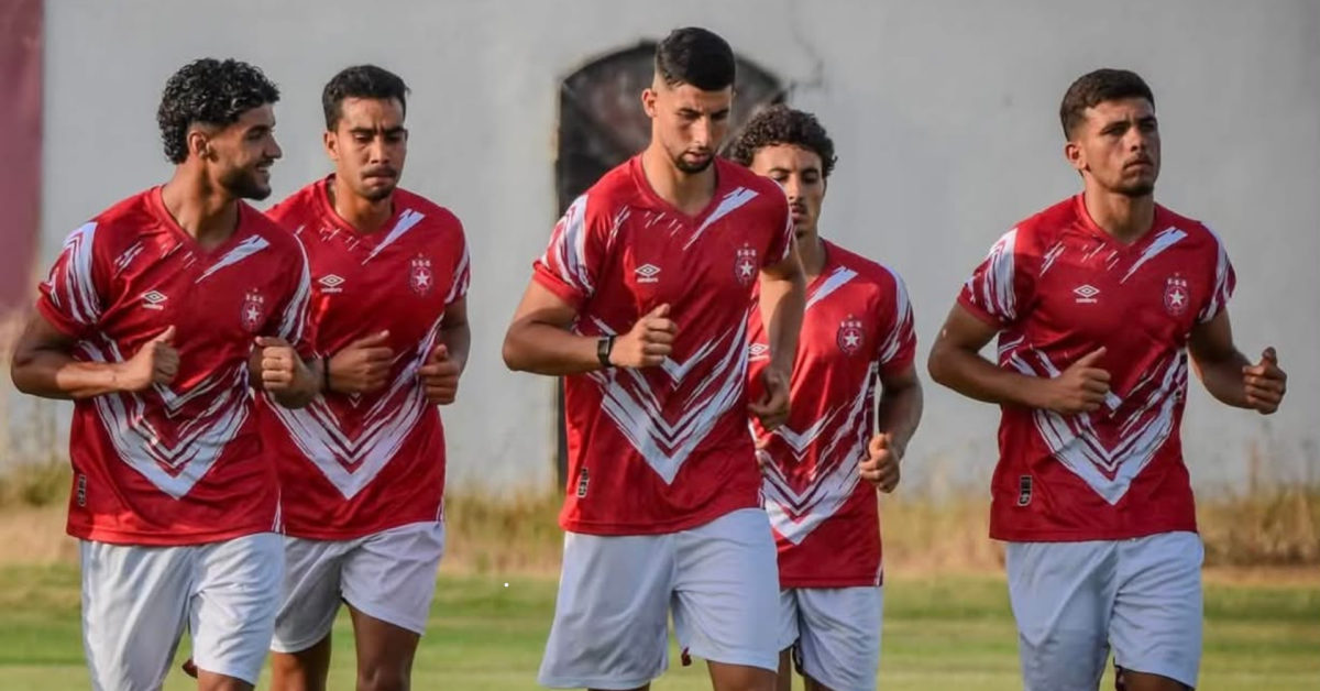 محمد حسين يعود للنجم الرياضي الساحلي 