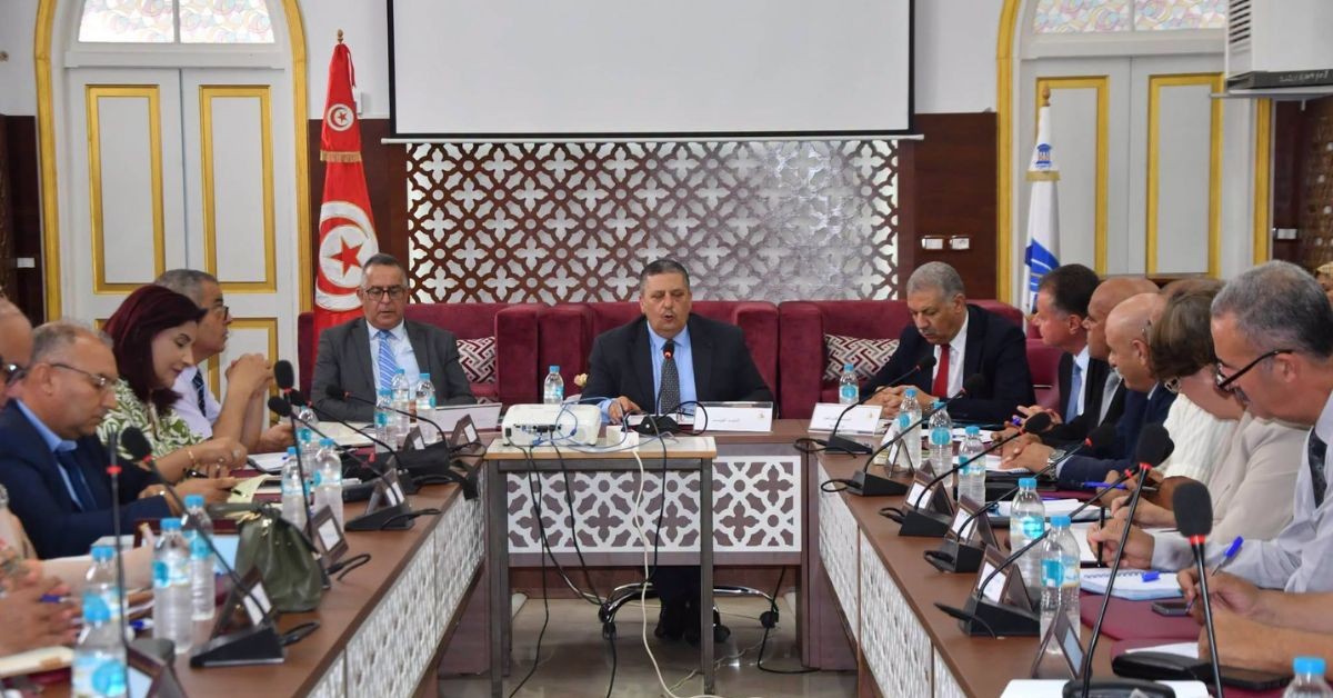 وزير التربية يدعو المندوبين الجهويين  إلى الانطلاق الفوري في تهيئة ملفات العودة المدرسية