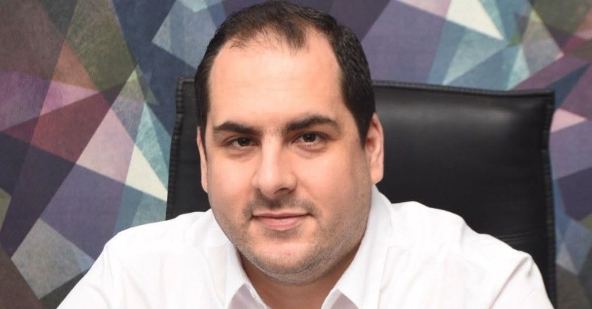 الصادق بسباس: التخزين الذكي الحل الأمثل لإنهاء هدر الطاقة وانقطاع الكهرباء الصادق بسباس: "التخزين الذكي" هو الحل لتفادي "الطاقة المهدورة" والانقطاعات المتكررة للكهرباء