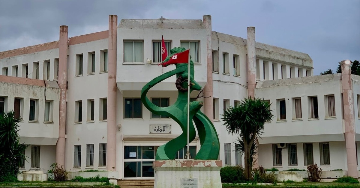 مدرسة الطب البيطري بسيدي ثابت توضح ملابسات دخول الشرطة البلدية وقنص كلاب بالحرم الجامعي