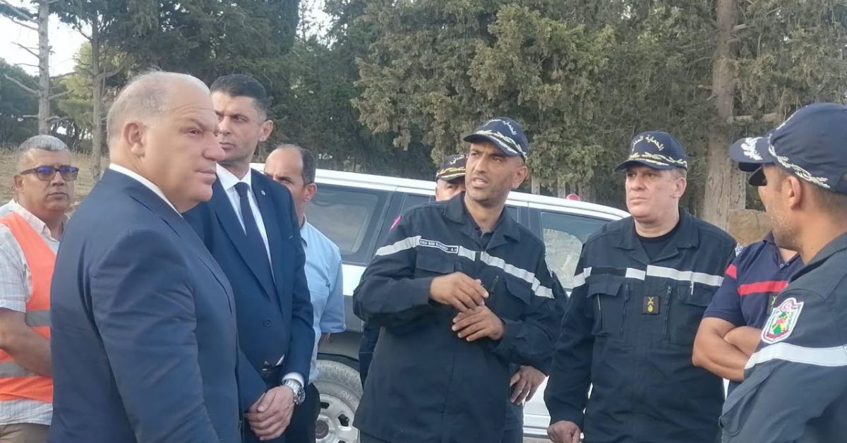 حريق جبل تكرونة: كاتب الدولة للامن الوطني يدعو لاتخاذ التدابير الإستباقية لحماية المتساكنين