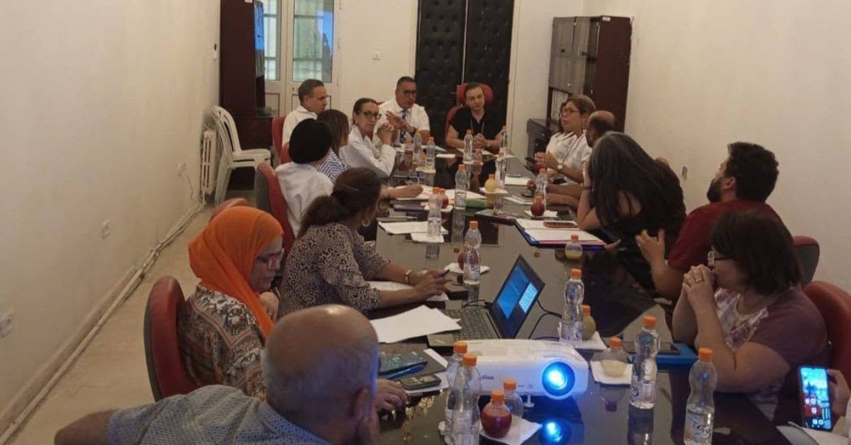 مستشفى عزيزة عثمانة: جلسة عمل جهوية لبحث نقص الموارد البشرية وتطوير البنية التحتية