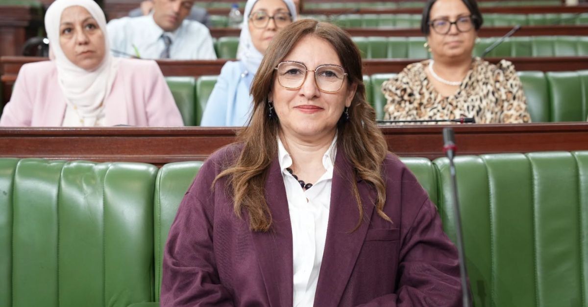 وزيرة المالية : العمل متواصل لإعداد منصة انتداب من طالت بطالتهم