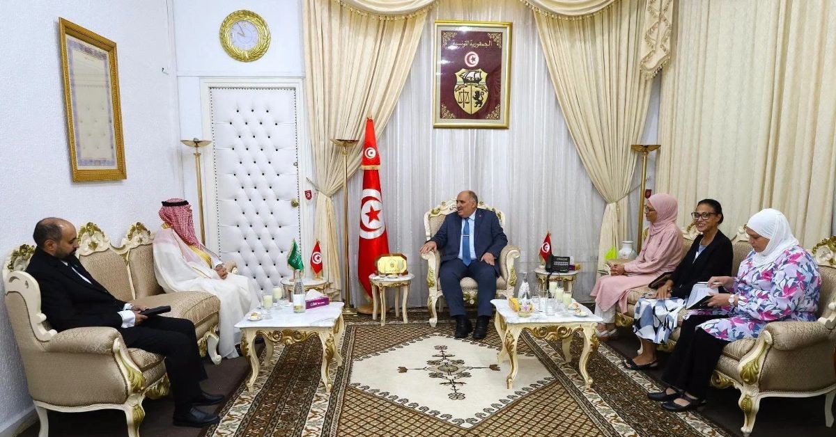 مزيد التنسيق بخصوص تنظيم الحج والعمرة..أبرز محاور لقاء وزير الشؤون الدّينية بسفير السعوديّة