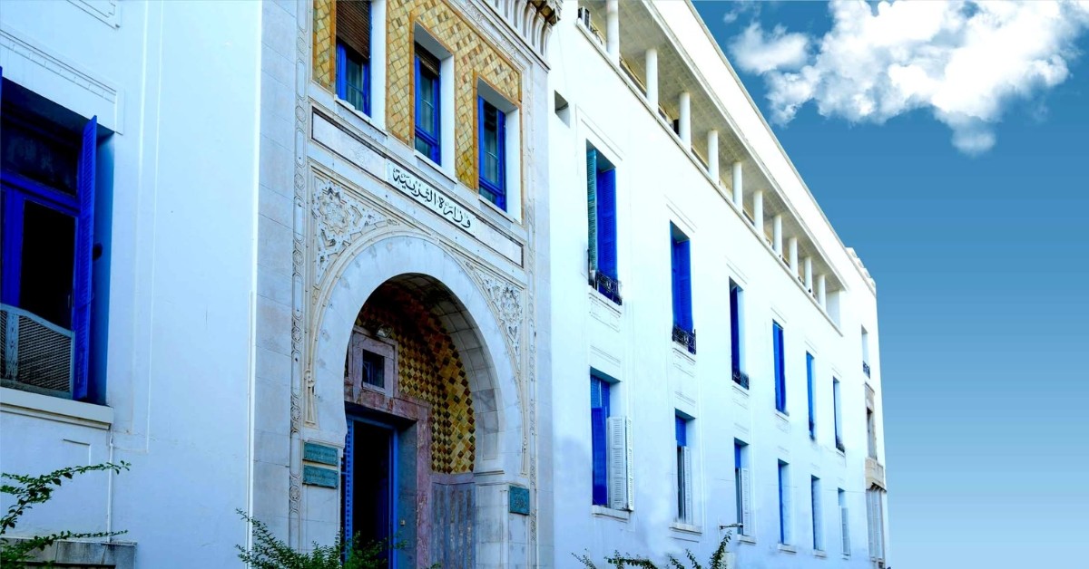 في اليوم العالمي للمربين: وزارة التربية تتعهد باتخاذ تدابير للارتقاء بالأوضاع المهنية والاعتبارية للمدرسين