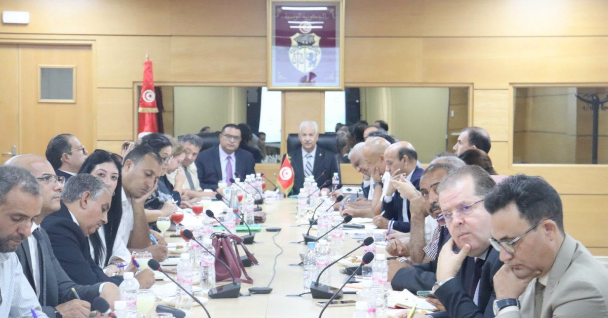 وزير التجارة: نعمل على إعداد خطة ترويجية خصوصية للتمور
