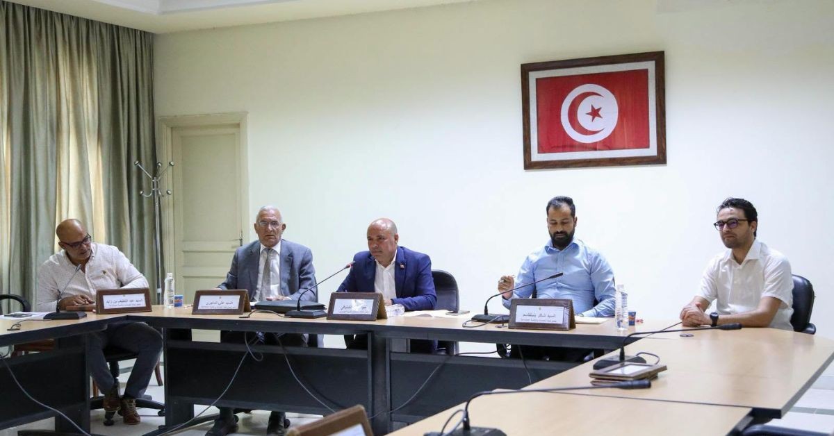 لجنة الخدمات بمجلس الجهات تبرمج جلستي استماع لممثلي وزارتي الصحة والتربية