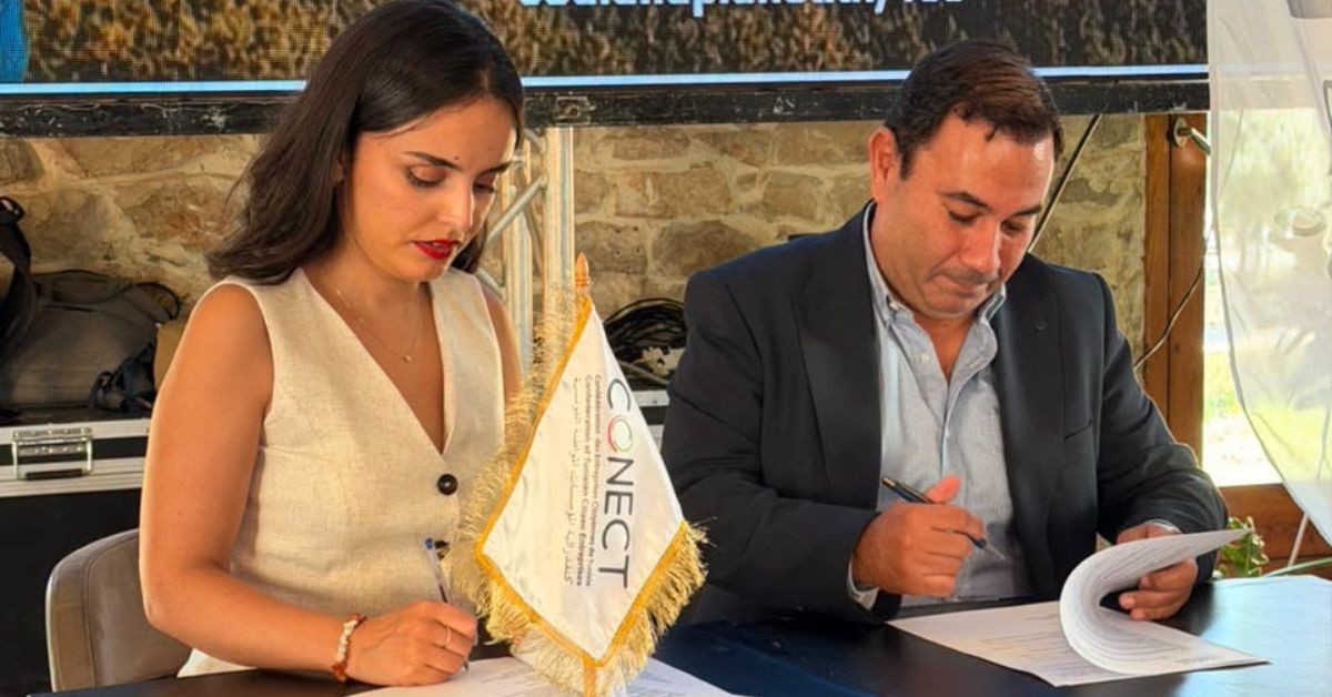 "كونكت" توقع اتفاقية لزراعة مليون شجرة لامتصاص 25 ألف طن من الكربون