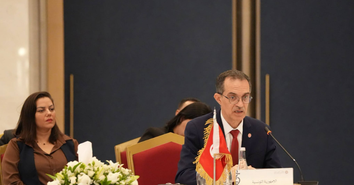 وزير الفلاحة يؤكد أهمية تطوير آليات تسويق التمور في الأسواق العالمية