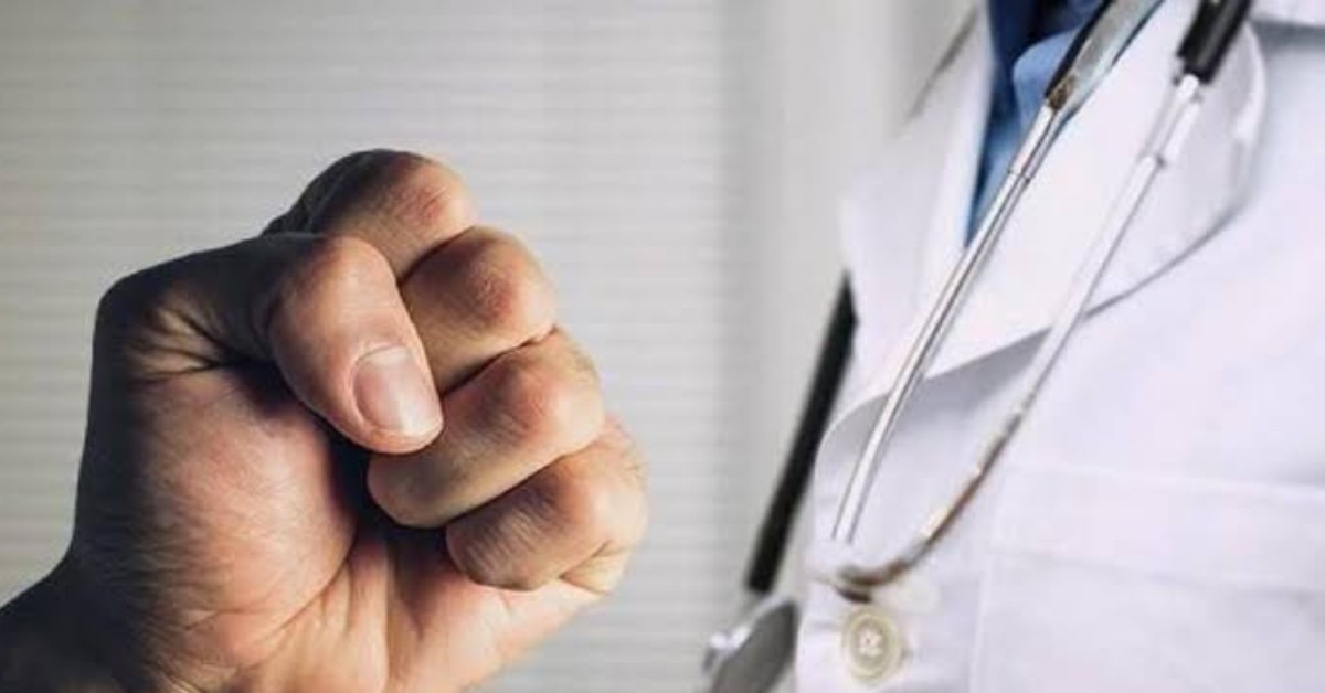 نقابة أطباء القطاع الخاص: حادثة تعرض طبيب لعملية اعتداء تعود لـ 3 أسابيع مضت