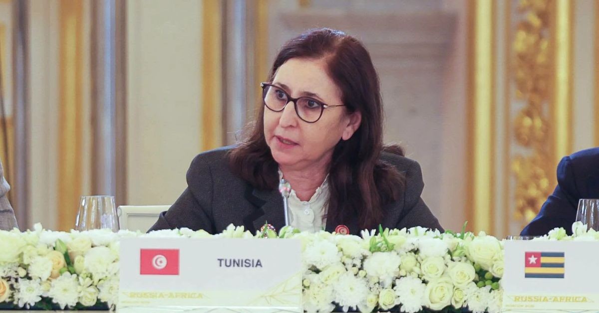 رئيسة الحكومة: ترسيخ السلم والأمن شرط أساسي لتحقيق التنمية في القارة الإفريقية