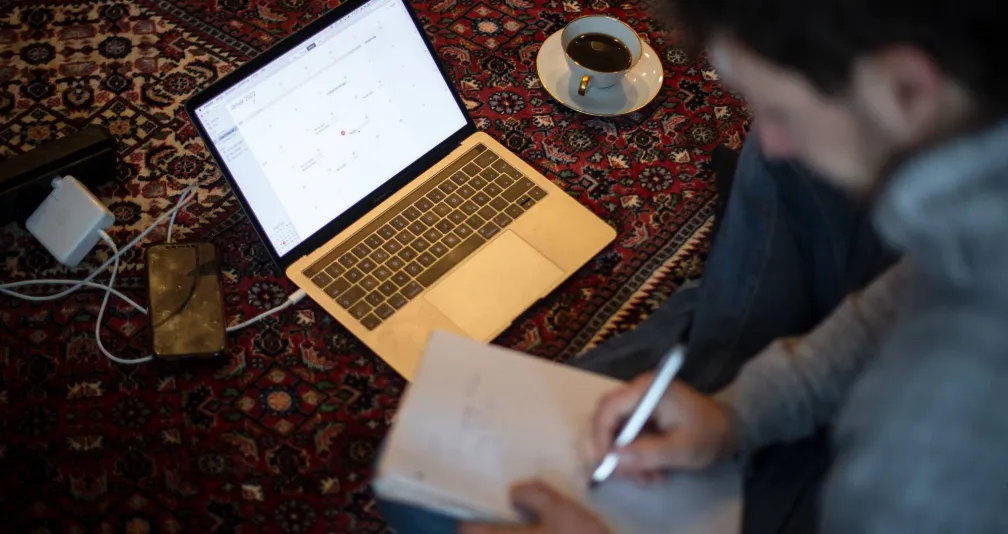 إفراط الطلاب في تناول الكافيين: كيف يؤثر عليهم سلبًا؟ الإفراط في تناول الكافيين... وأثره السيئ على الطلاب